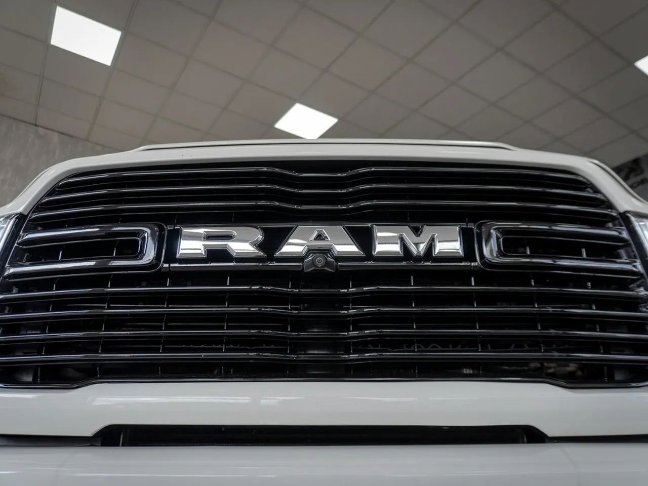 Ram 2500 2022 6.7 i6 turbo diesel laramie cd 4x4 automático - Foto 4