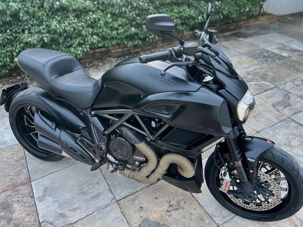 Ducati 1198 Diavel DARK - VENDIDA - Foto 2