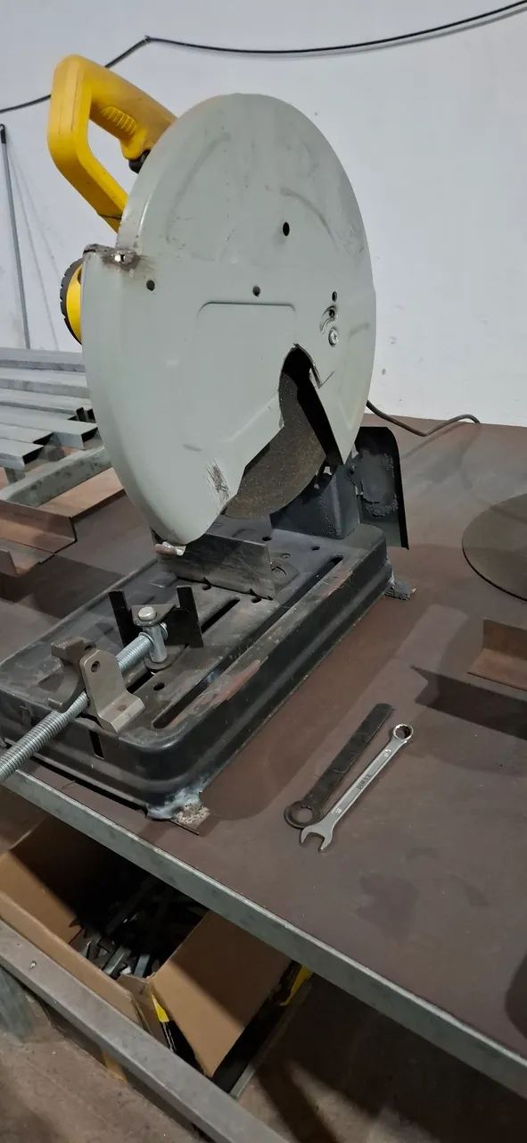 Serra policorte 64385785756419121