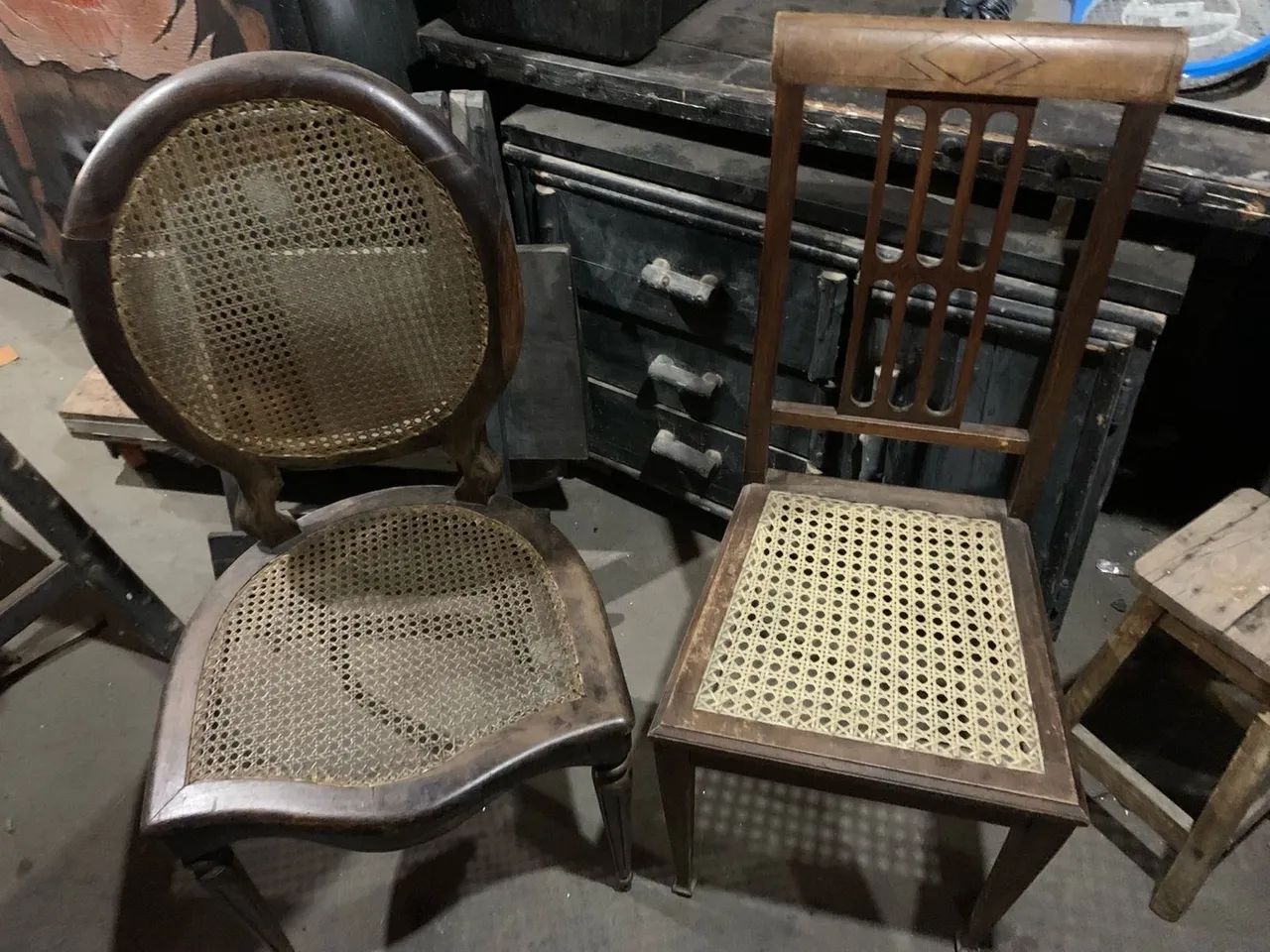 Conjunto de Cadeiras de Madeira Vintage