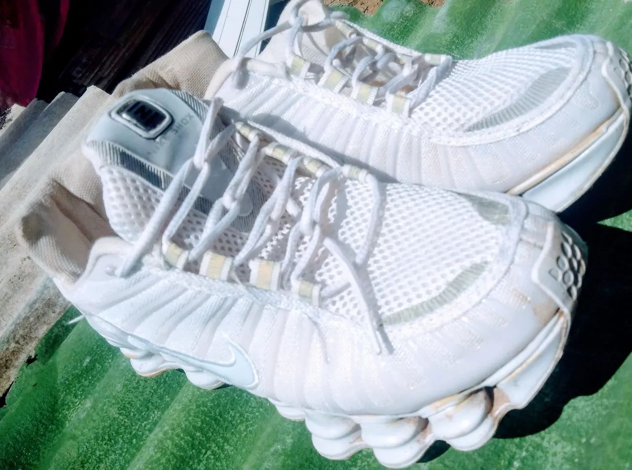 Tênis Nike Shox R4 Branco - Novo - Foto 2