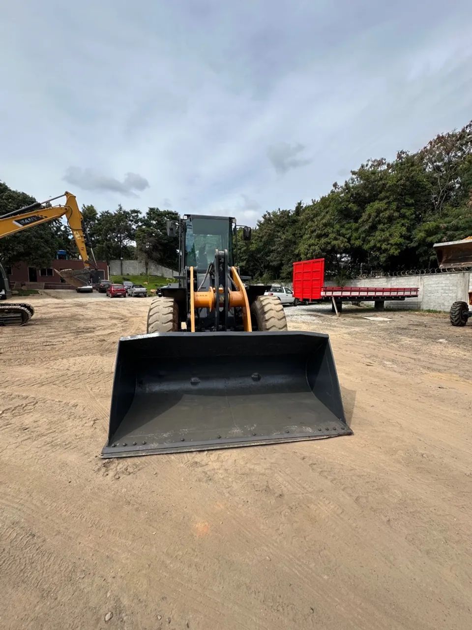 Pá Carregadeira Case 621D 2017  - Foto 2