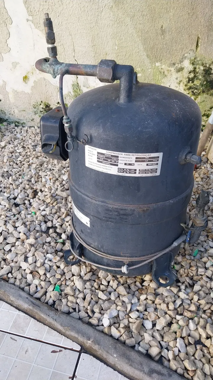 Compressor Hitachi para Refrigeração funcionando Ok