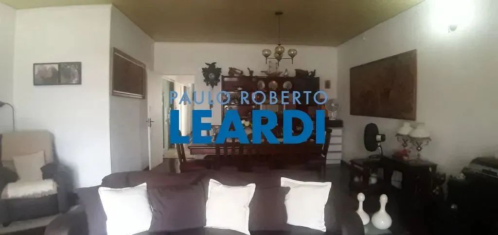 CASA ASSOBRADADA - VILA GILDA - SP