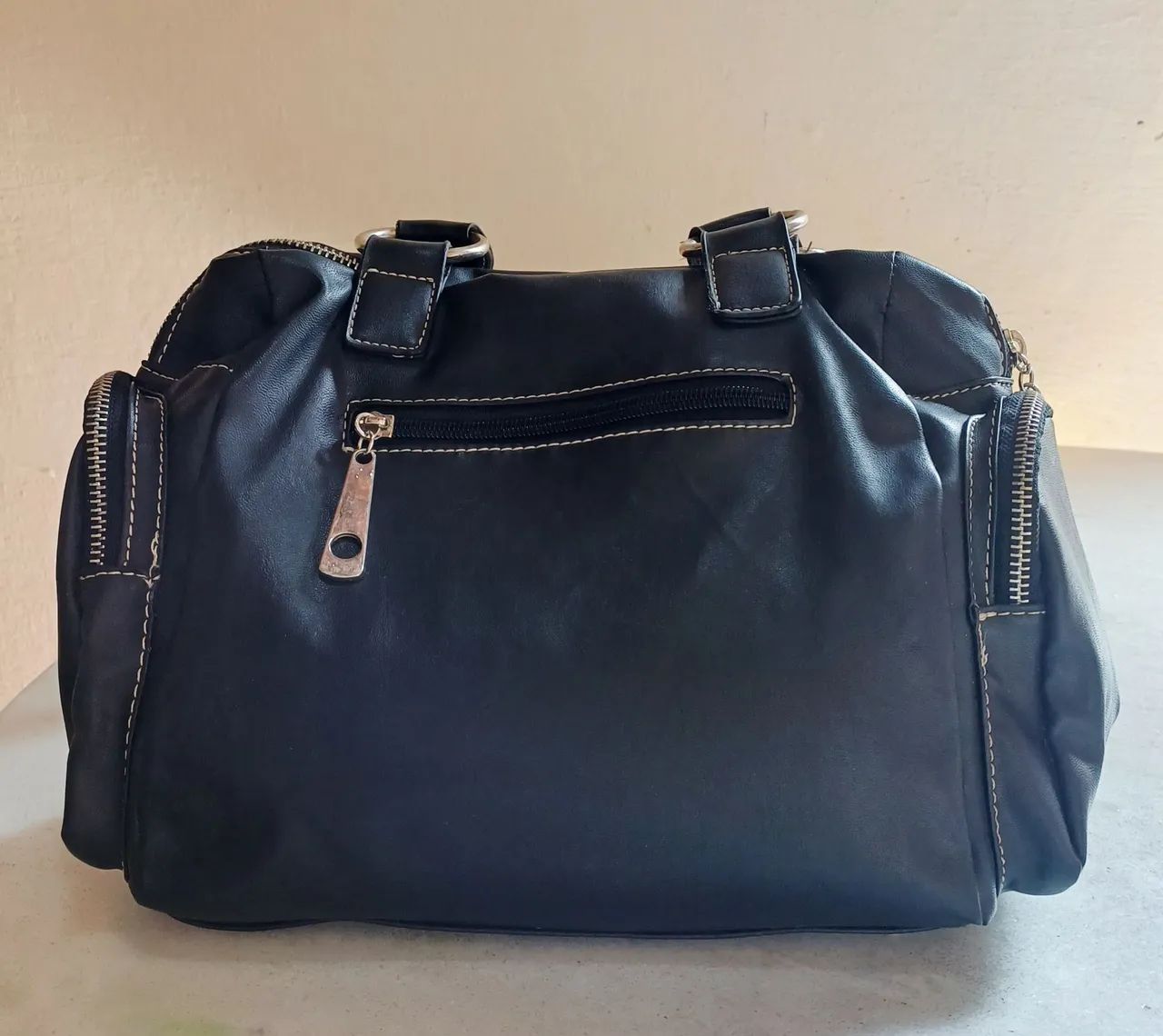 Bolsa feminina de couro sintético  - Foto 4