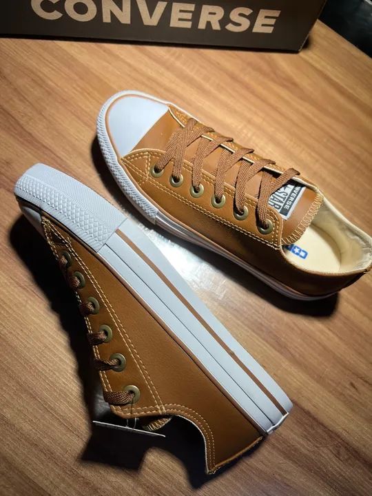 Tênis All Star Couro Chuck Taylor Cores Preto/Branco/Caramelo - Foto 5