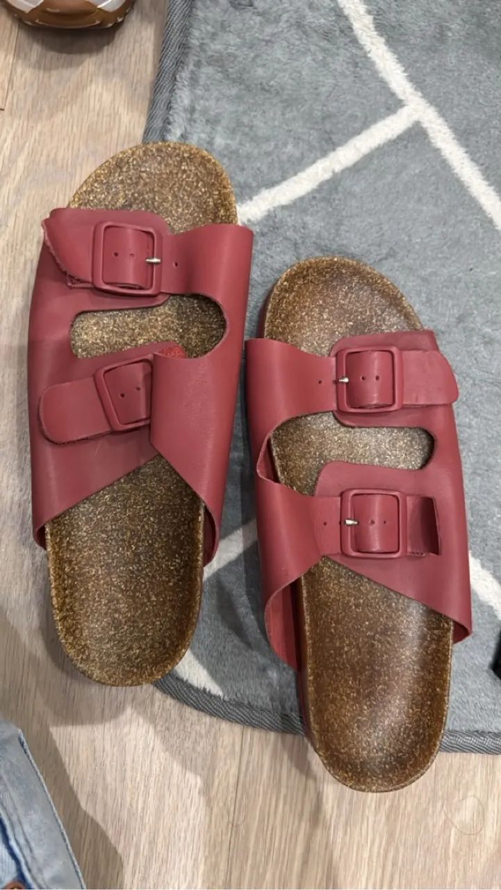 Sandália Via Mia. TAM 38