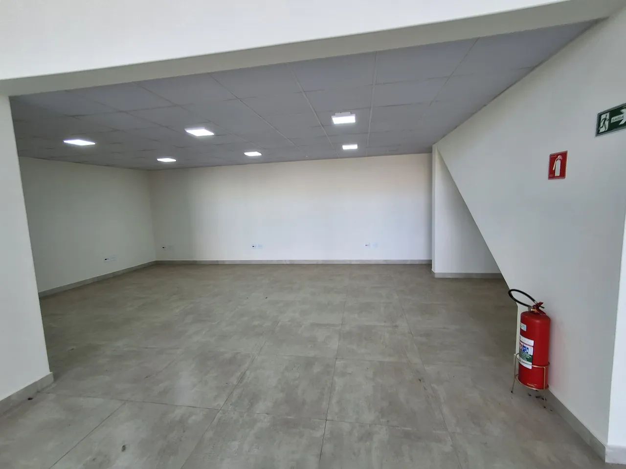 Centro comercial para aluguel possui 275 metros quadrados em Jardim Francano - Franca - SP - Foto 5