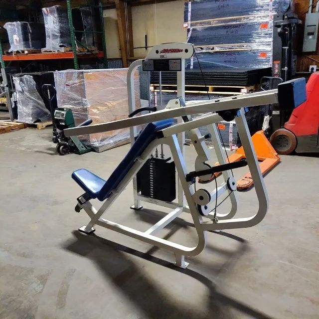 Supino Inclinado Life Fitness Ótimo Estado - Foto 2