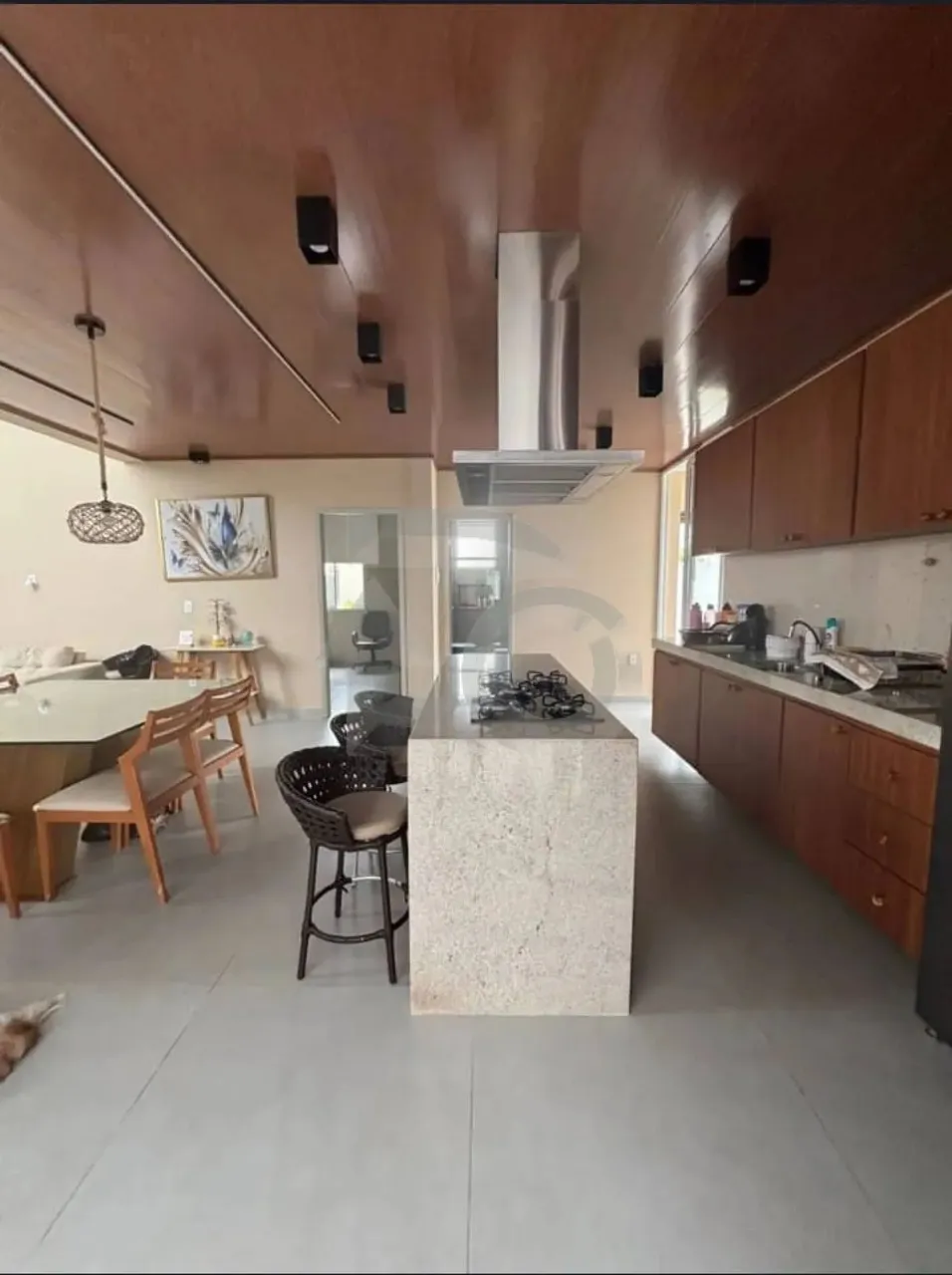 Casa no Condomínio Quintas da Barra com 3 Quartos e 3 Banheiros;
