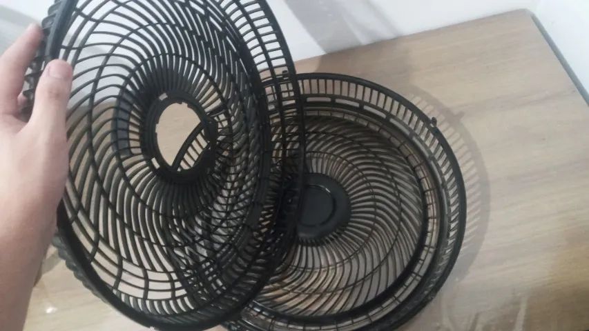 Conjunto Grade Traseira E Dianteira Ventilador Philco Pvt40 (Usado) - Foto 4