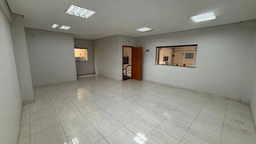 Galpão com 250m - Localizado na Rua Santa Fé (Icuí Guajára) - Foto 4