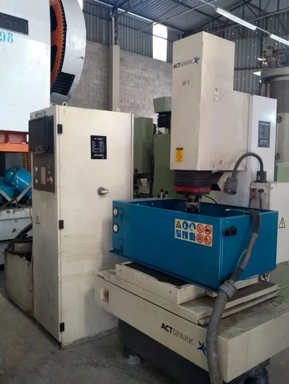 ELETROEROSÃO PENETRAÇÃO CNC ACTSPARK - Foto 4