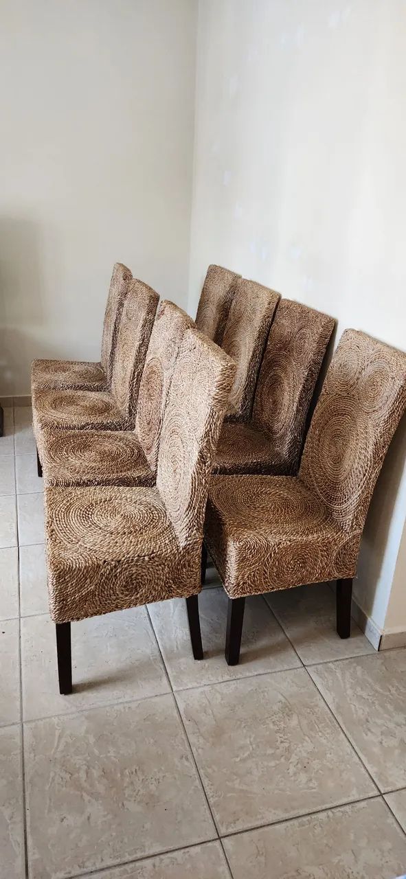Conjunto de 8 cadeiras de jantar artesanais - Foto 4