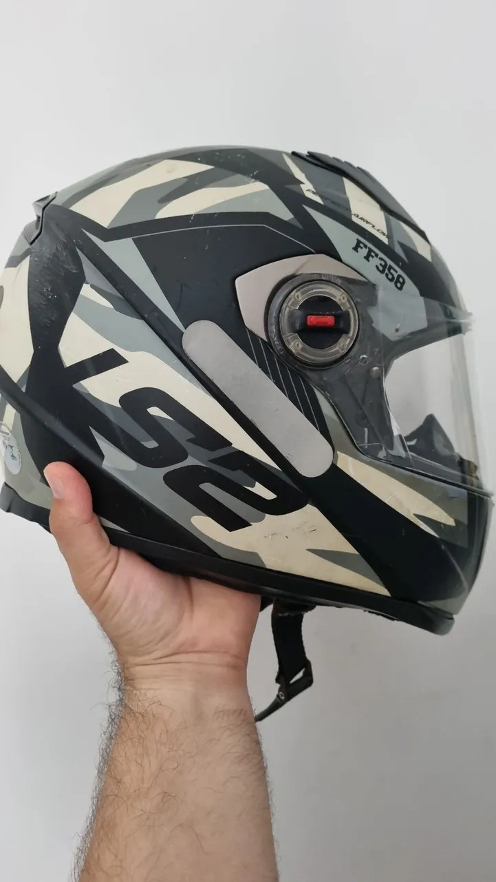 Capacete LS2 FF358 Conservado