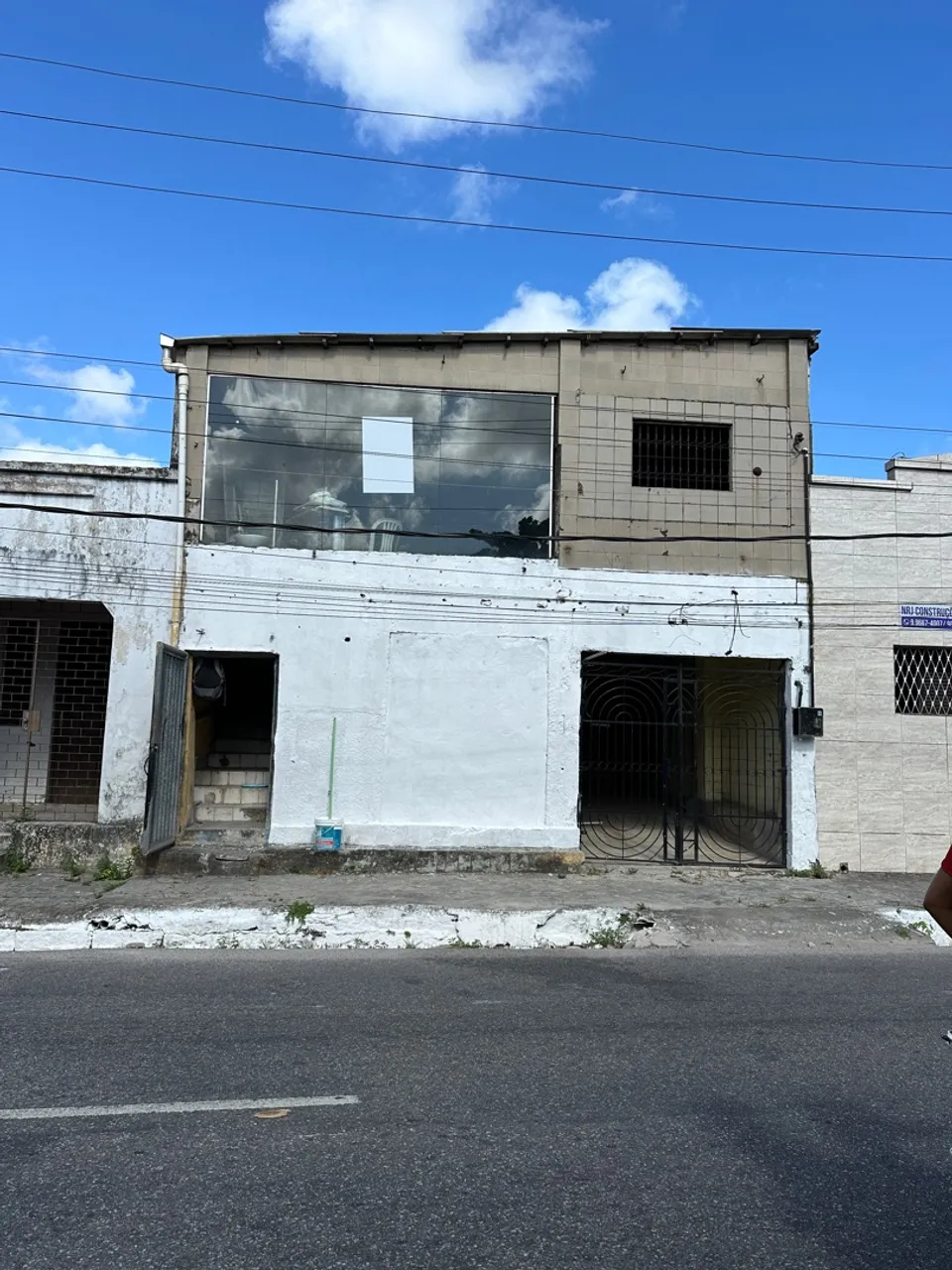Alugo imóvel no centro