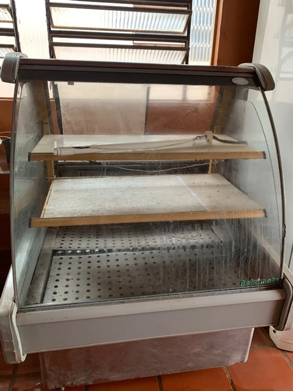 Balcão estufa vitrine para salgados