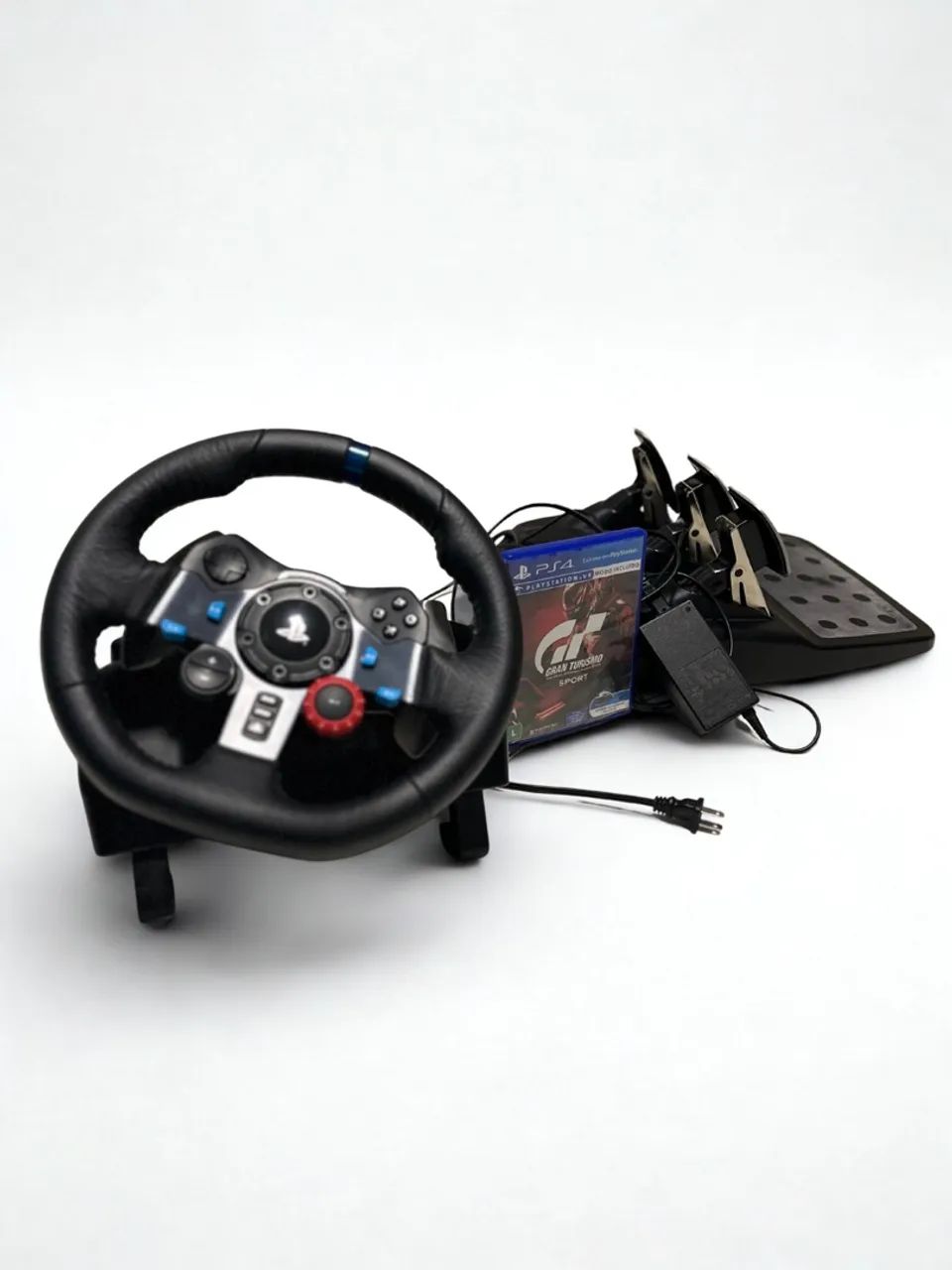 Volante Logitech G29 Driving Force para PS3, PS4 e PS5 usado