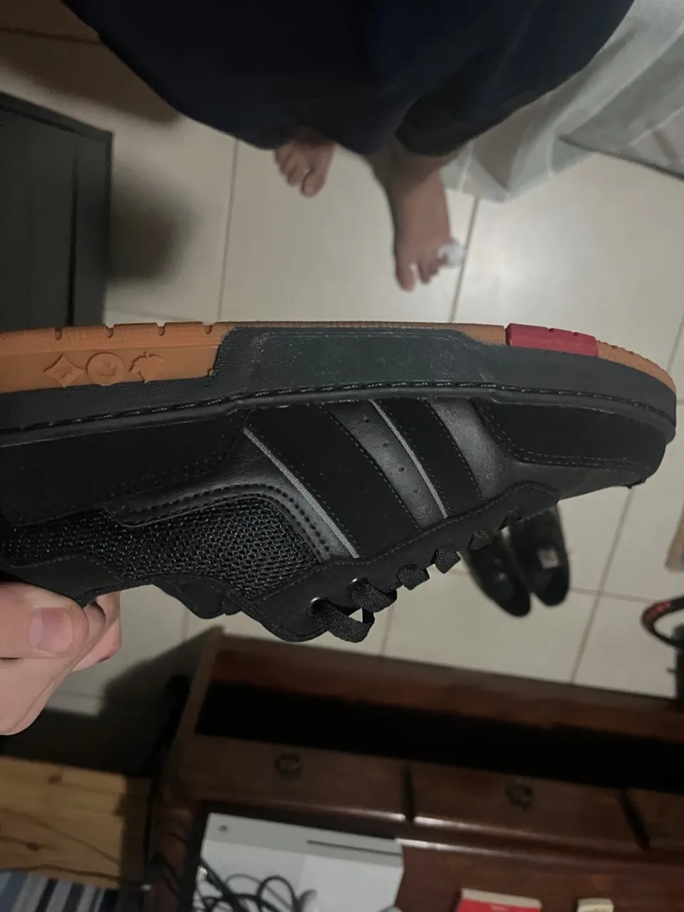 Tênis Preto Casual - Conforto e Estilo