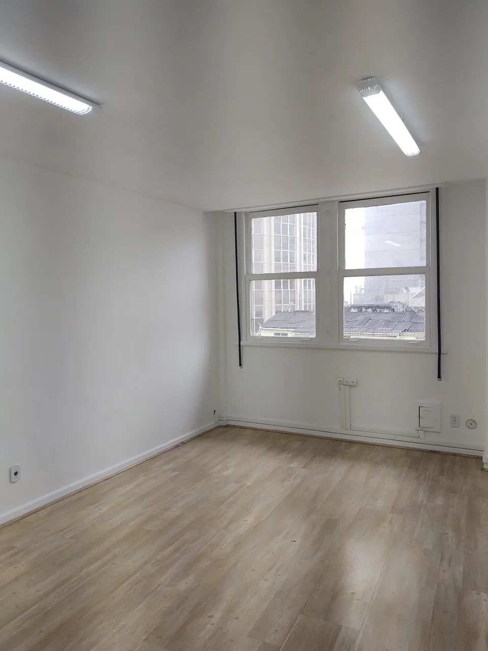 Sala/Conjunto para aluguel possui 83 metros quadrados em Centro - Rio de Janeiro - RJ - Foto 4