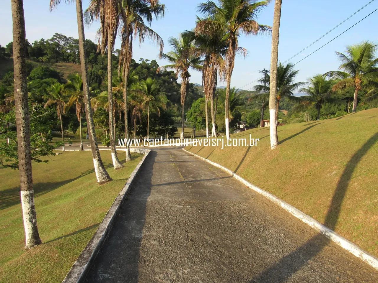 Sítio de Alto Padrão com 53.000m2 em Cachoeiras de Macacu/RJ