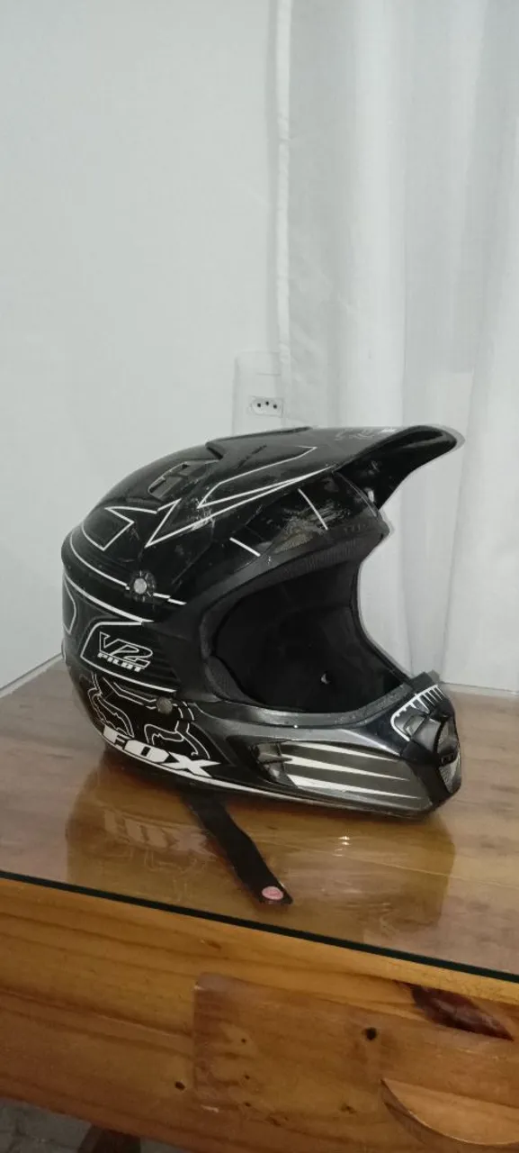 Capacete de Motocross Fox V2 Pilot
