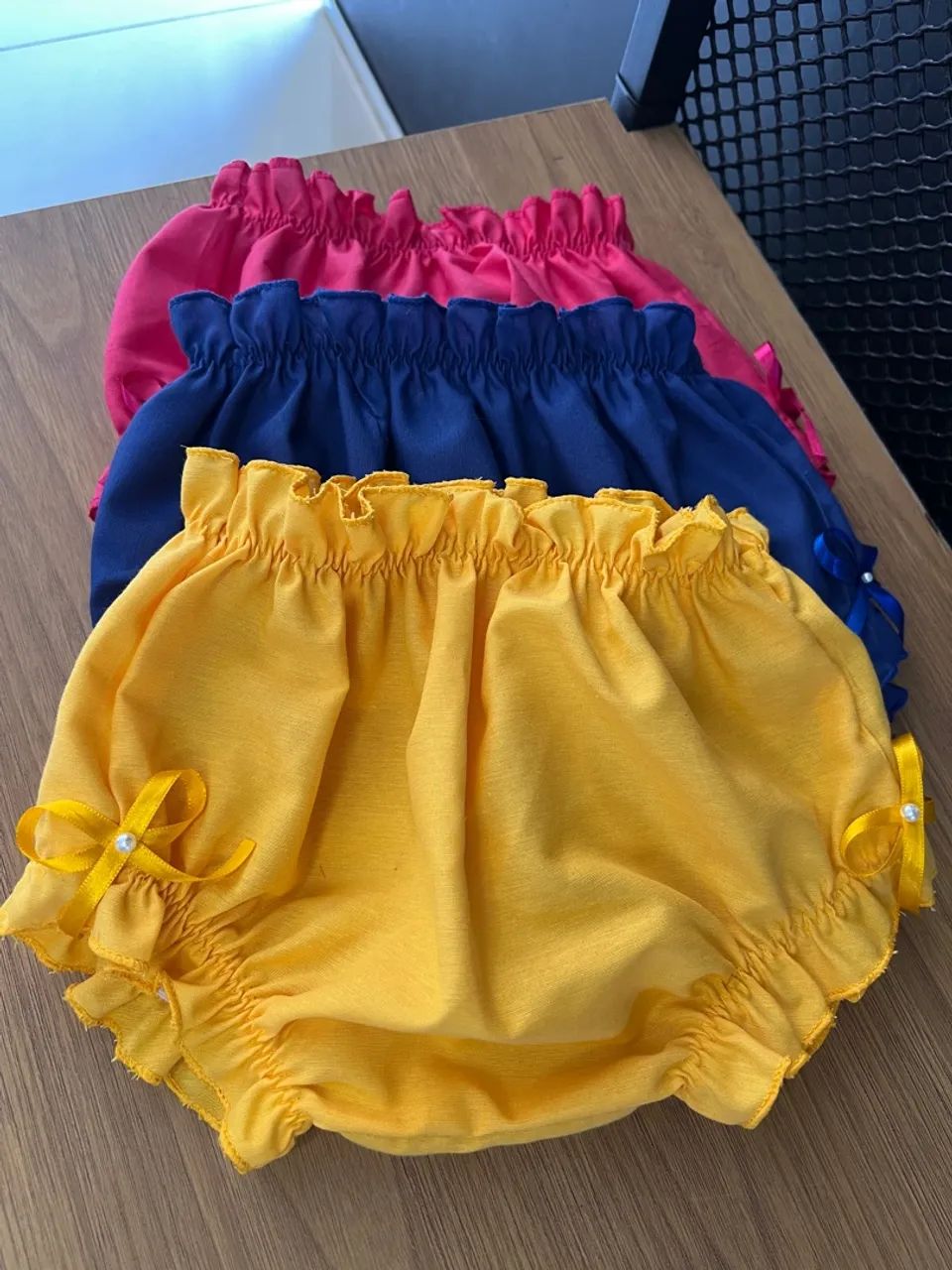 Calcinhas de bebê estampadas e coloridas - Foto 4