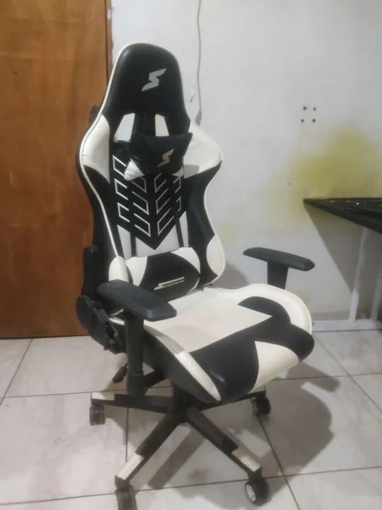 Cadeira Gamer - aceito proposta em dinheiro