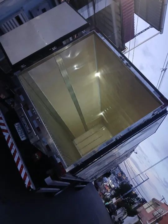 Caminhão Baú Térmico/FRETE - Foto 5