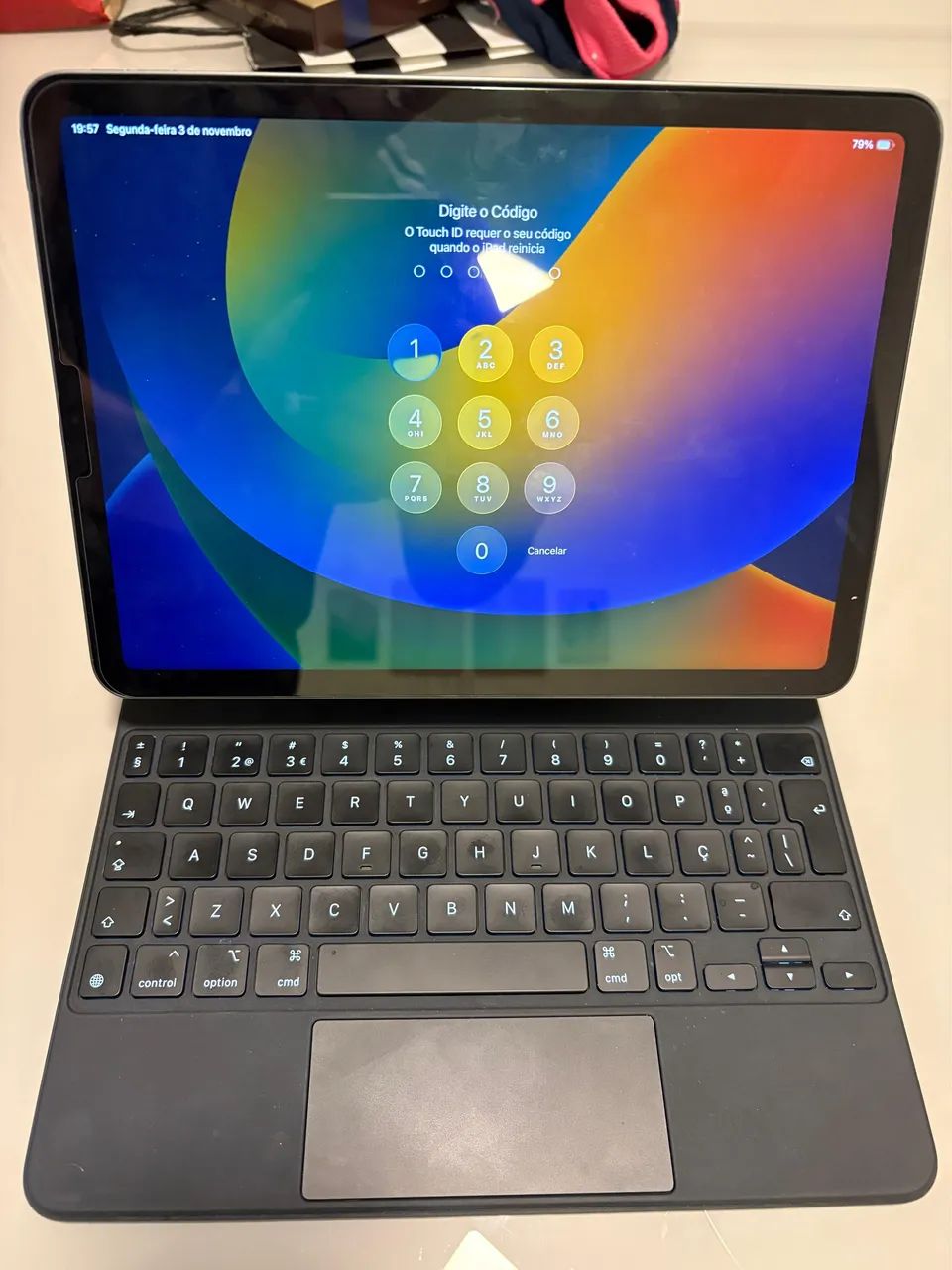 iPad Air 5世代256GB Wi-hi と Magic Keyboard iPad Air (5ª geração