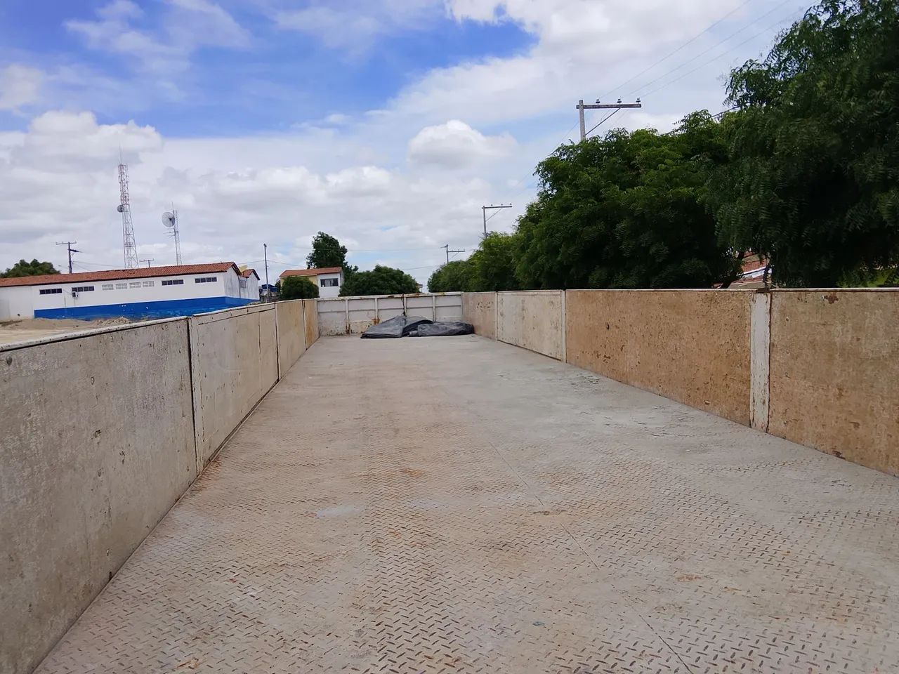 Carreta guerra 13.5 ano 2005 sem pneus  - Foto 7