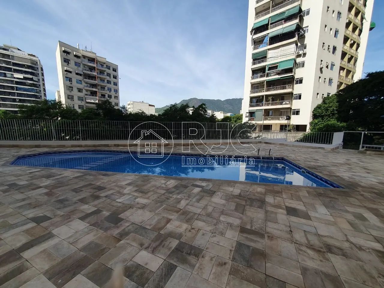 Imóvel para venda possui 72 metros quadrados com 2 quartos em Maracanã - Rio de Janeiro -  - Foto 2