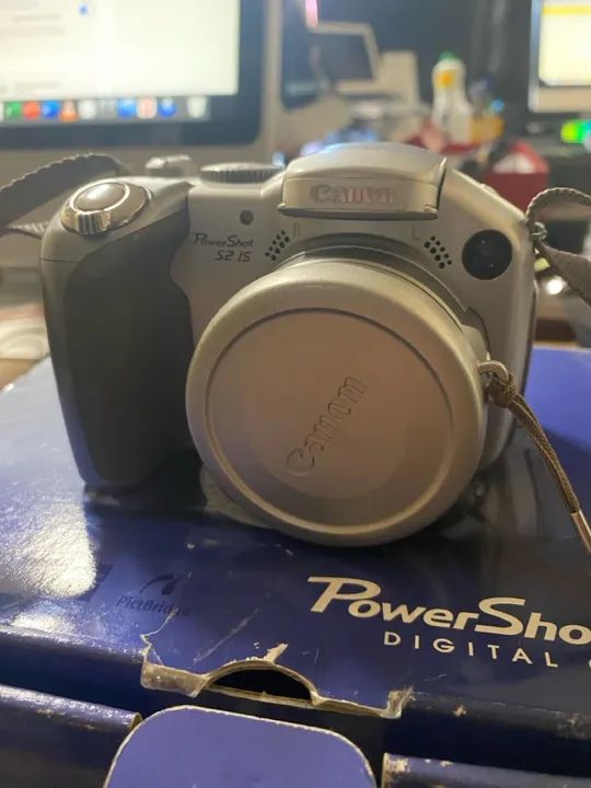 Câmera Digital Canon PowerShot S2 IS Zoom Óptico