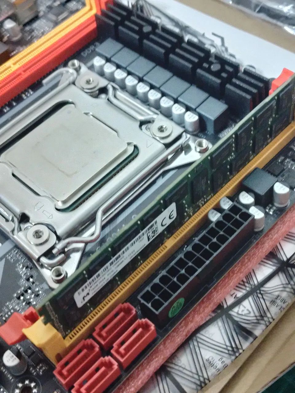 KIT Placa Mãe Gamer Xeon Intel + 16GB