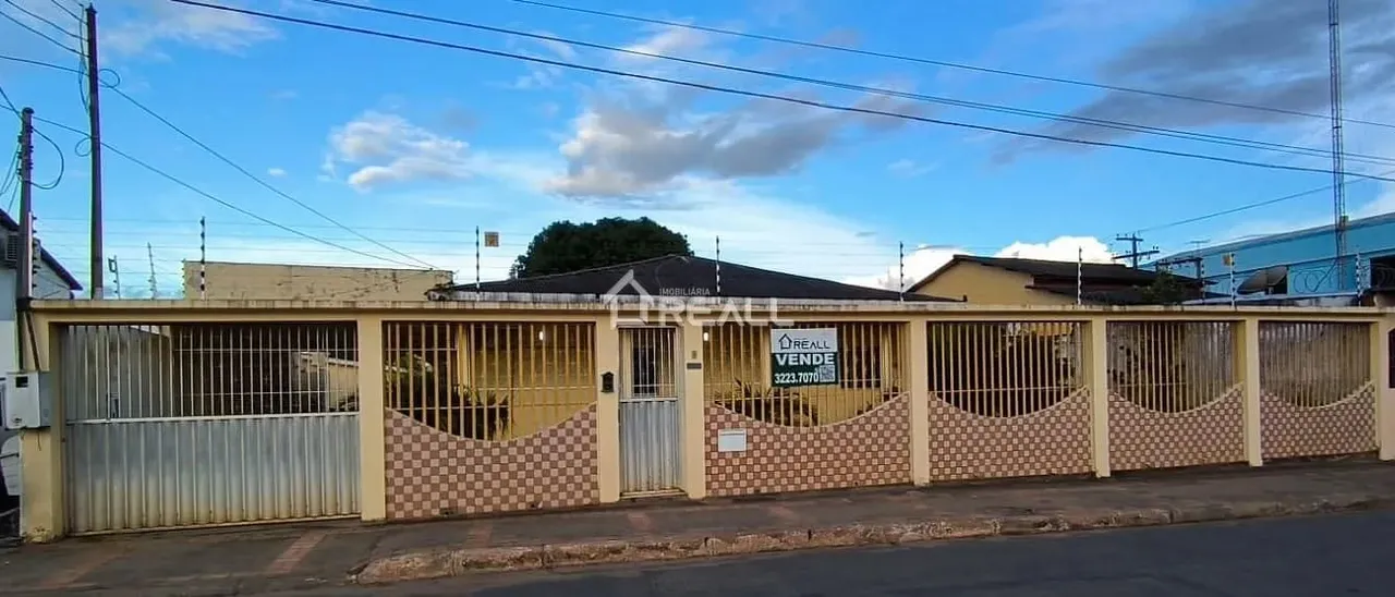 ALUGA-SE CASA COMERCIAL NA ANTÔNIO DA ROCHA VIANA