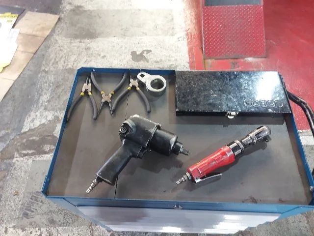 Carrinho de ferramenta completo