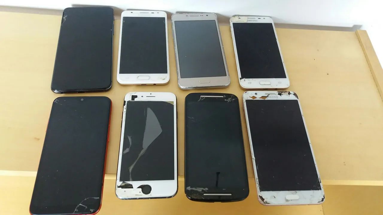 8 Celulares para Peças