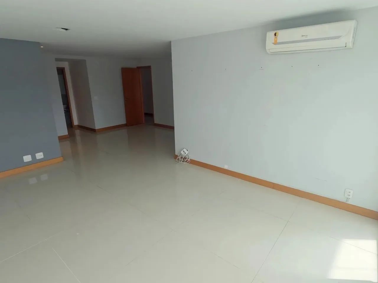 Apartamento para Locação em Niterói, Icaraí, 4 dormitórios, 3 suítes, 4 banheiros, 2 vagas - Foto 2