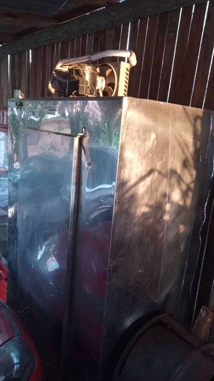 Câmara fria pra 250 kg 4mil
