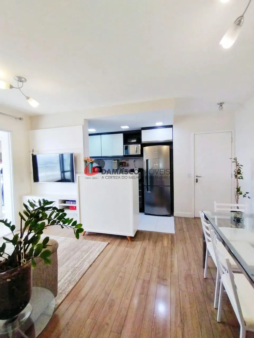Apartamento à venda 3 Quartos, 1 Suite, 2 Vagas, 90M², Vila Bertioga, São Paulo - SP
