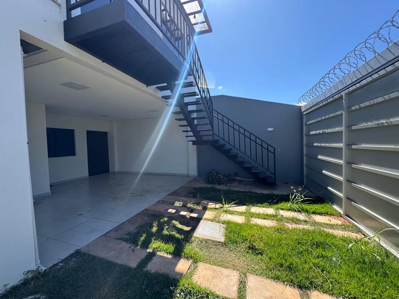Alugo apartamento bairro Interlagos