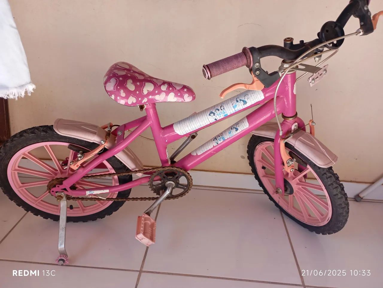 Patins Roller Skate Retro - Diversão Garantida! - Foto 4