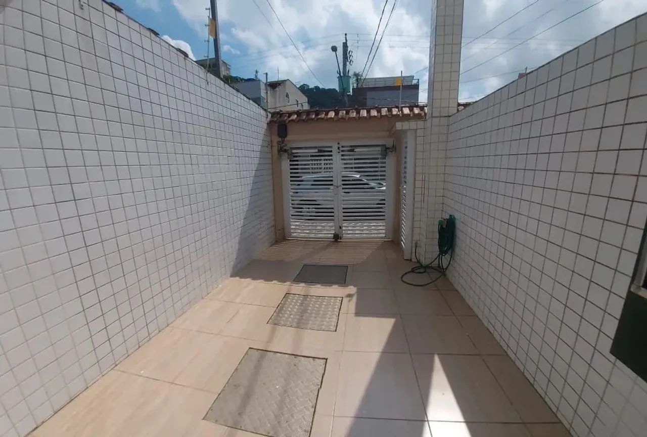 Sobrado triplex com 02 suítes e 110 m² localizado no bairro Marapé - Santos - Foto 2