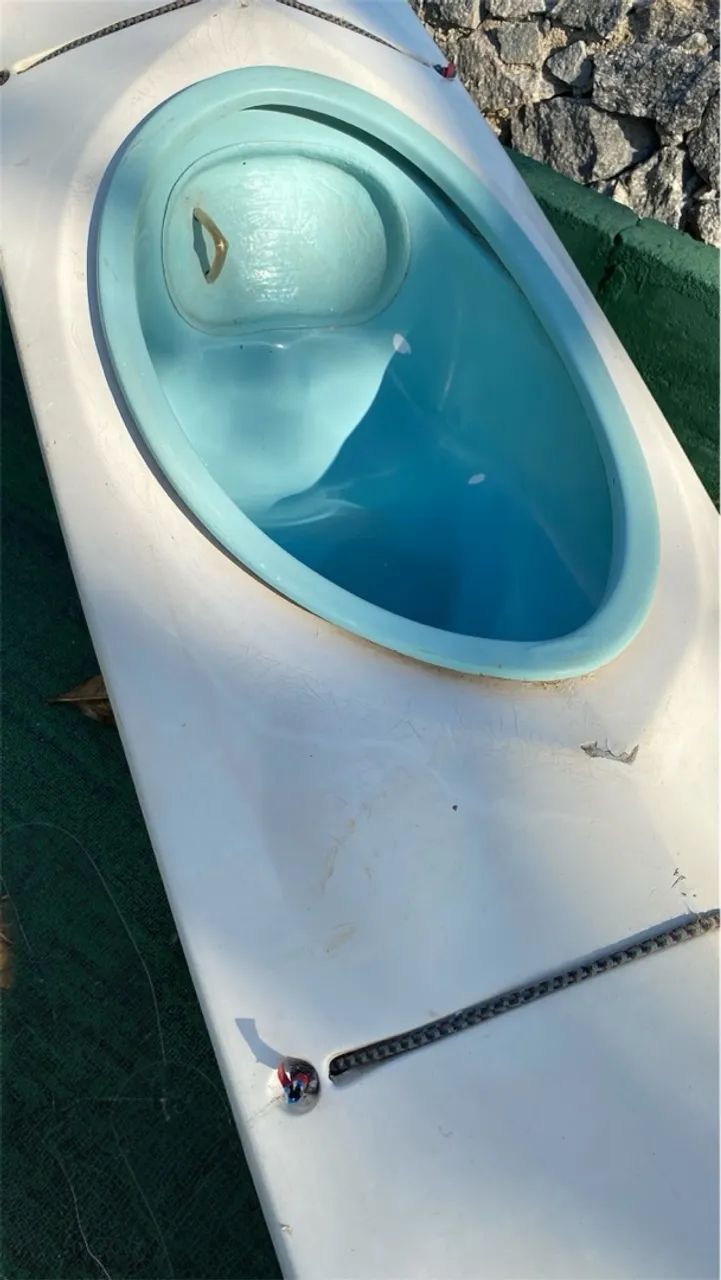 Caiaque branco 01 lugar, com remo - Foto 5