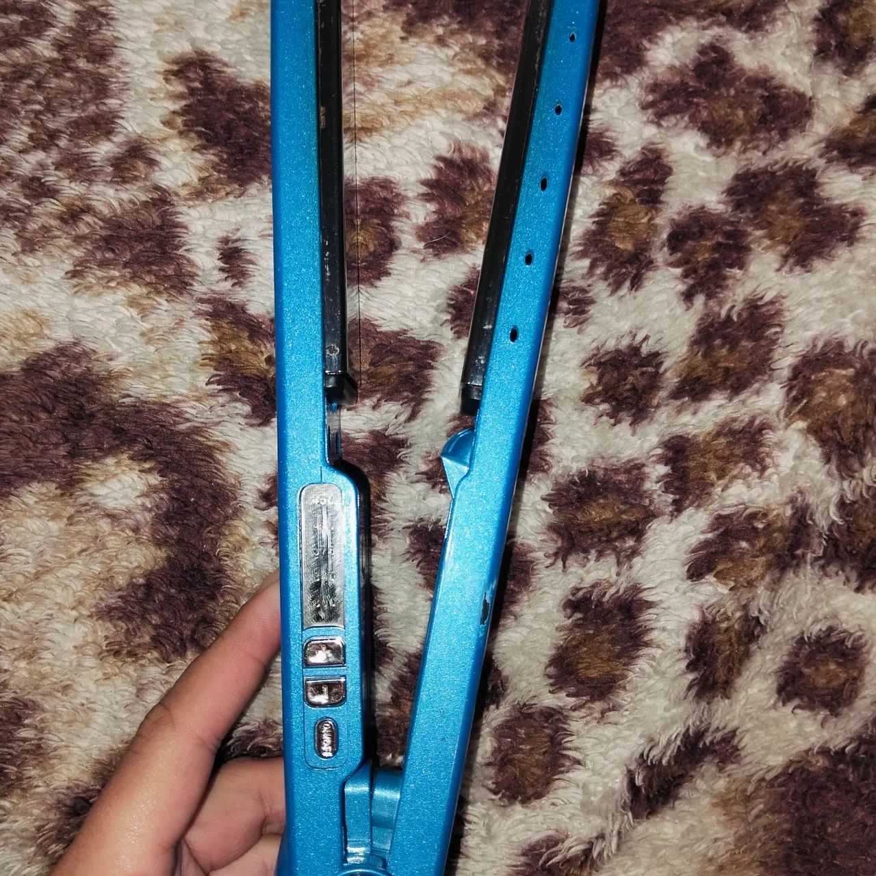 Prancha de cabelo azul - Foto 2