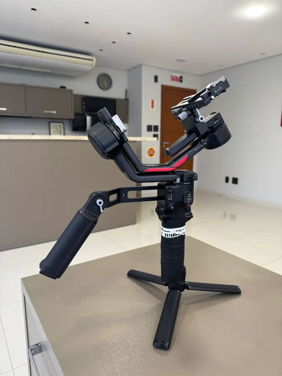 DJI RS4 PRO COMBO - Acessórios para Câmeras e Filmadoras