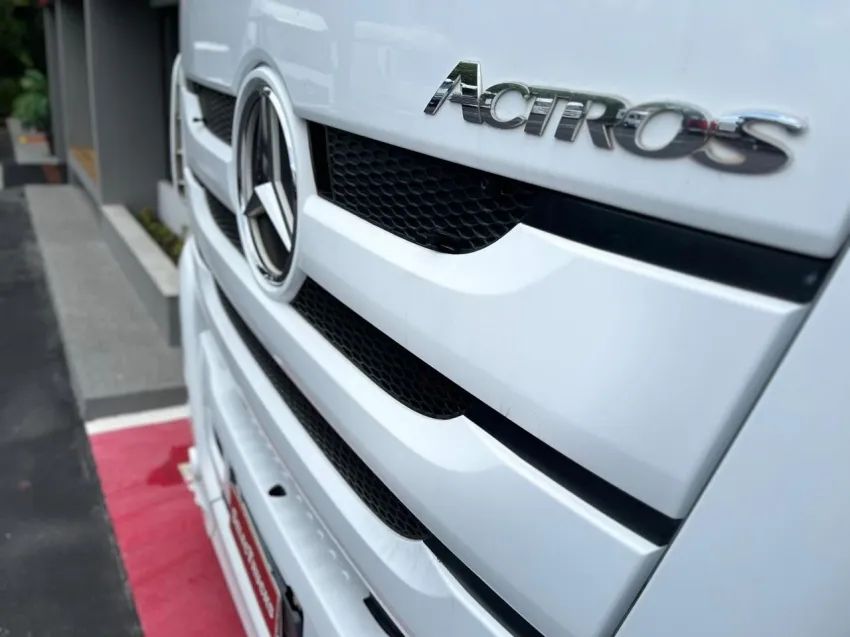 Mercedes-Benz Actros 2651 6x4. - Foto 4