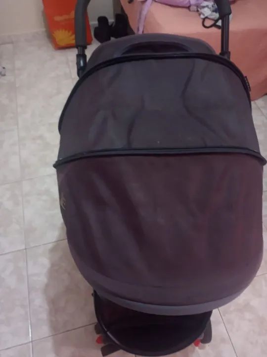 Carrinho de Bebê - Leve e prático - Foto 3