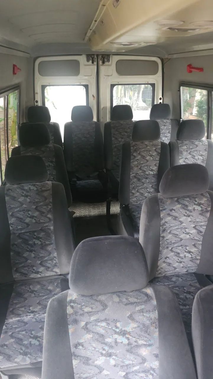 Van Escolar a venda 2013 - Foto 8