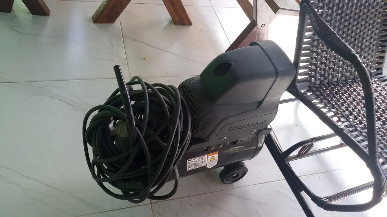 Compressor de ar Schulz Prático 1,5hp 20 Litros - Foto 2